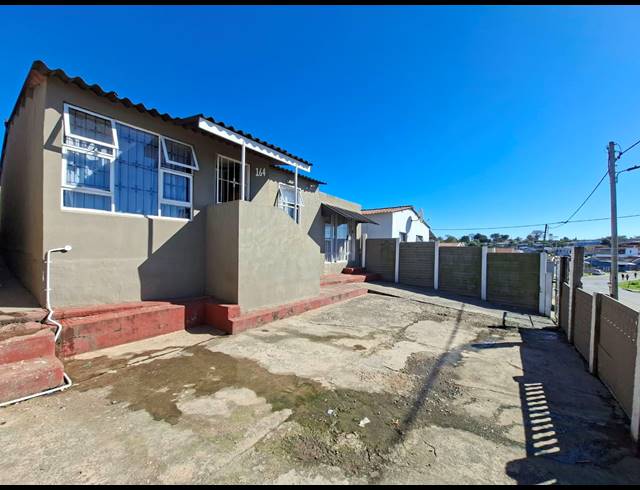 3 BEDROOM DETACHED FOR SALE IN BUFFALO FLATS
